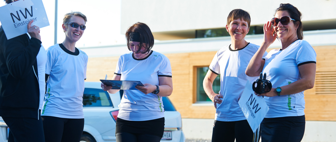 Laufgruppen/Nordic Walking TrainerIn gesucht Laufgruppen/Nordic Walking TrainerIn gesucht
