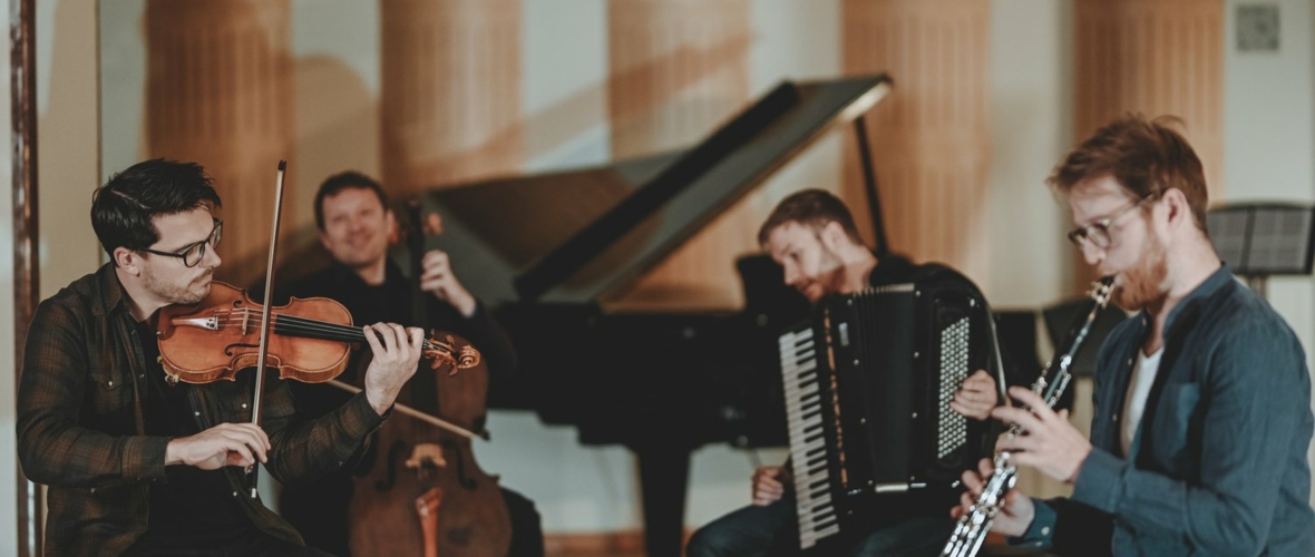 Hofkultur 2023 | Konzert mit Kammerfunk Hofkultur 2023 | Konzert mit Kammerfunk