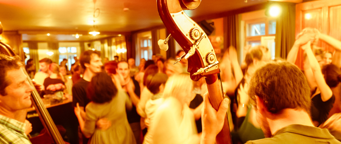 MIT-TANZEN_0722 Kopie.jpg MIT-TANZEN_0722 Kopie.jpg