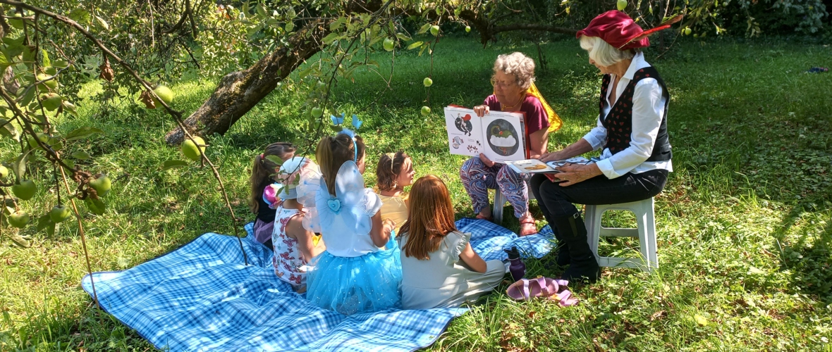 Vorlesen mit Barbara und Roswith Vorlesen mit Barbara und Roswith