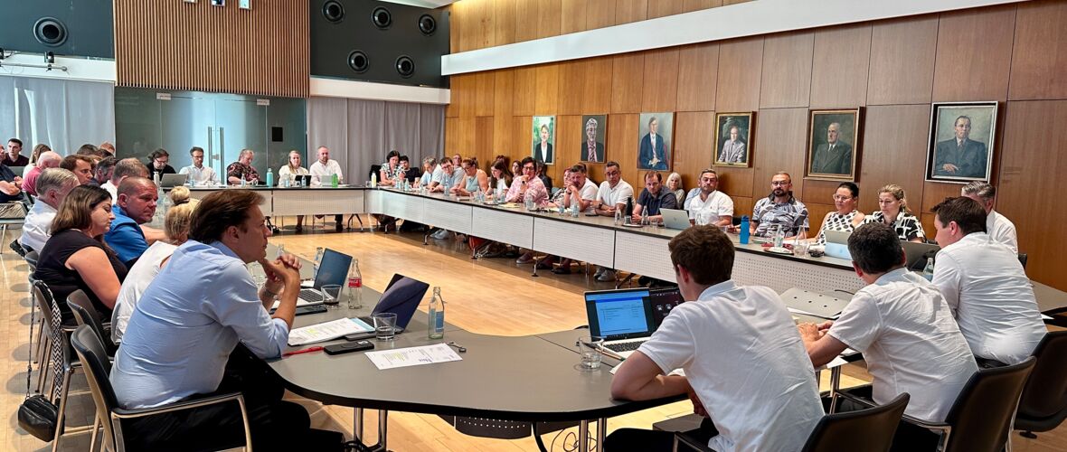 Foto2_GemeindevertretungJuni2026quer