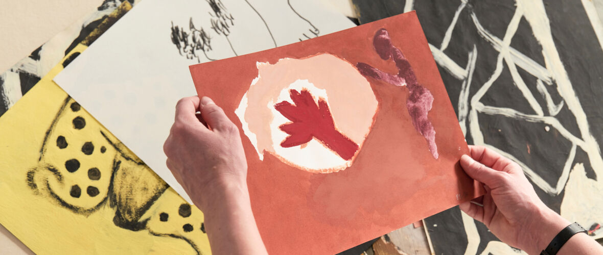 Foto 1 Mappensichtung_MIK_34405_©MiroKuzmanovic