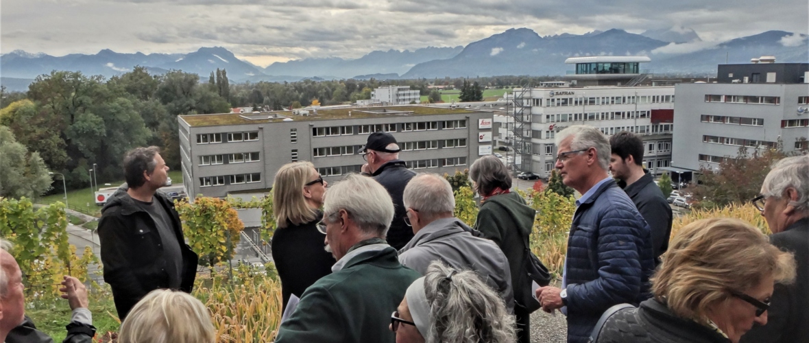 2 Blick auf Firmenareal
