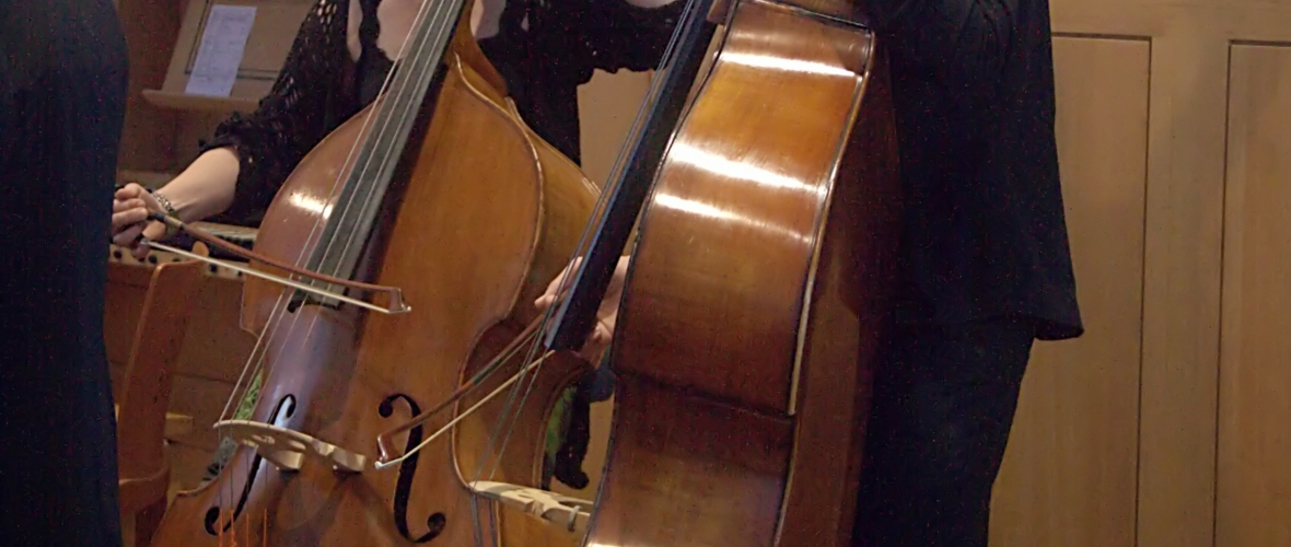 Orgel und Kontrabass