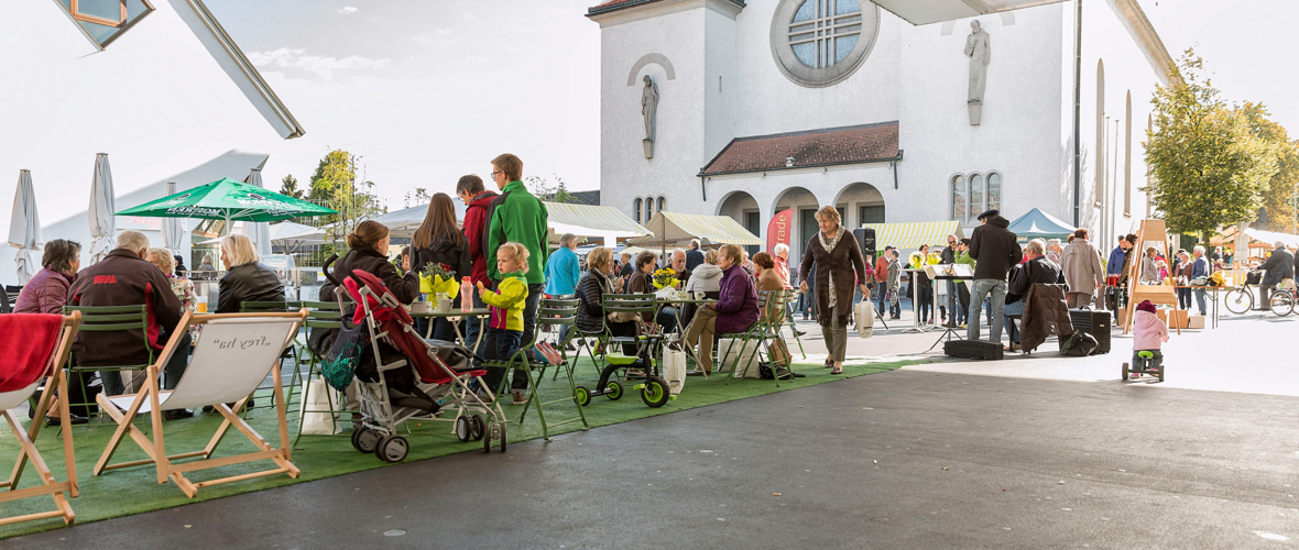 Mobil Markt am Platz