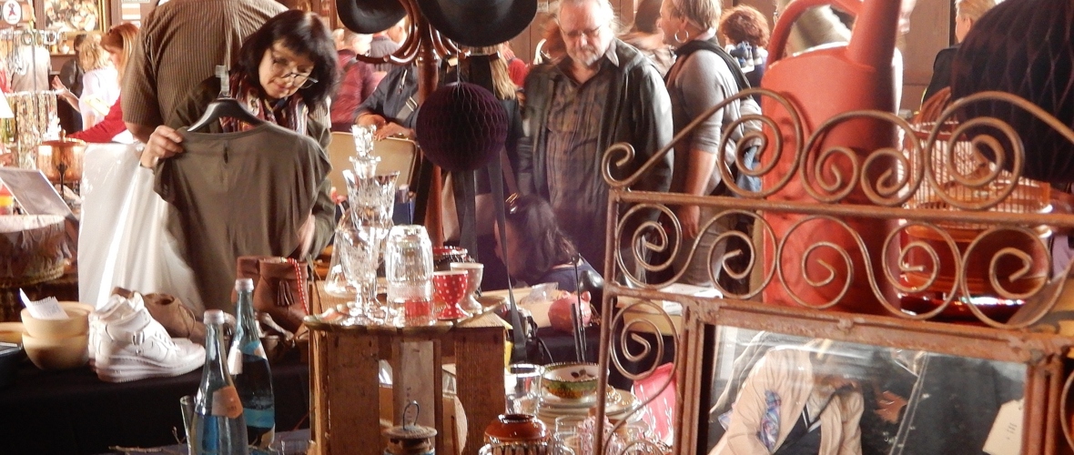 Freudenhaus Flohmarkt ©carmenthurnher Freudenhaus Flohmarkt ©carmenthurnher
