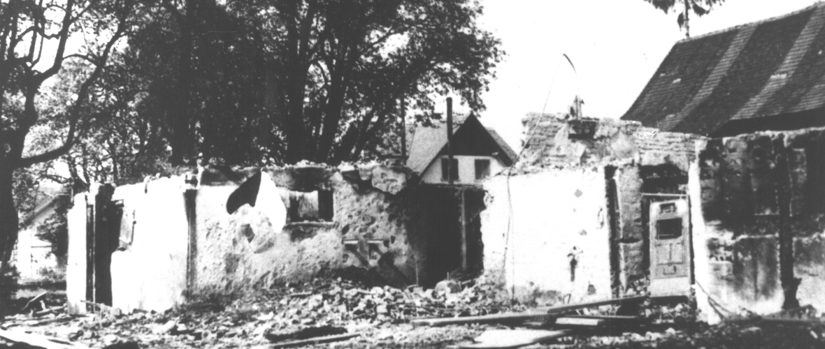 Artikel 2 z alternatives Bild 2 Abgebranntes Haus Holzstraße