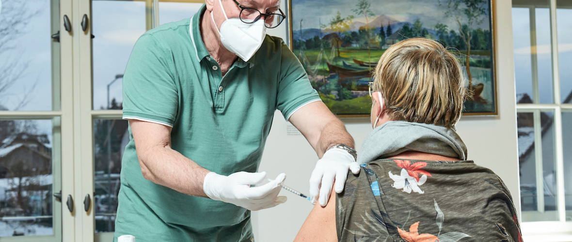 Dr. Günter Diemt Dr. Günter Diemt
