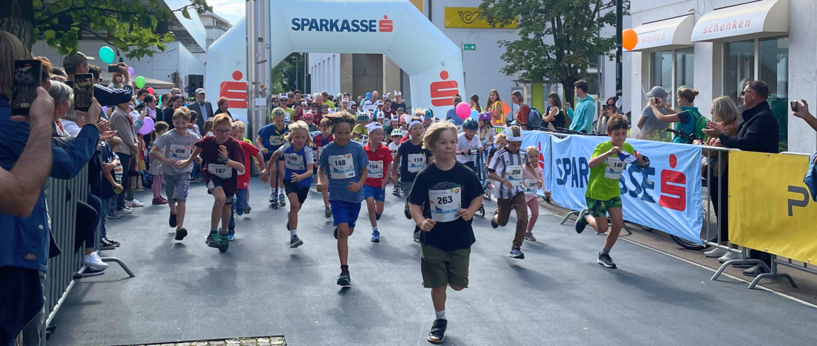 Bild 2 Stundenlauf_Lustenau ©Lebenshilfe Vorarlberg.jpg Bild 2 Stundenlauf_Lustenau ©Lebenshilfe Vorarlberg.jpg