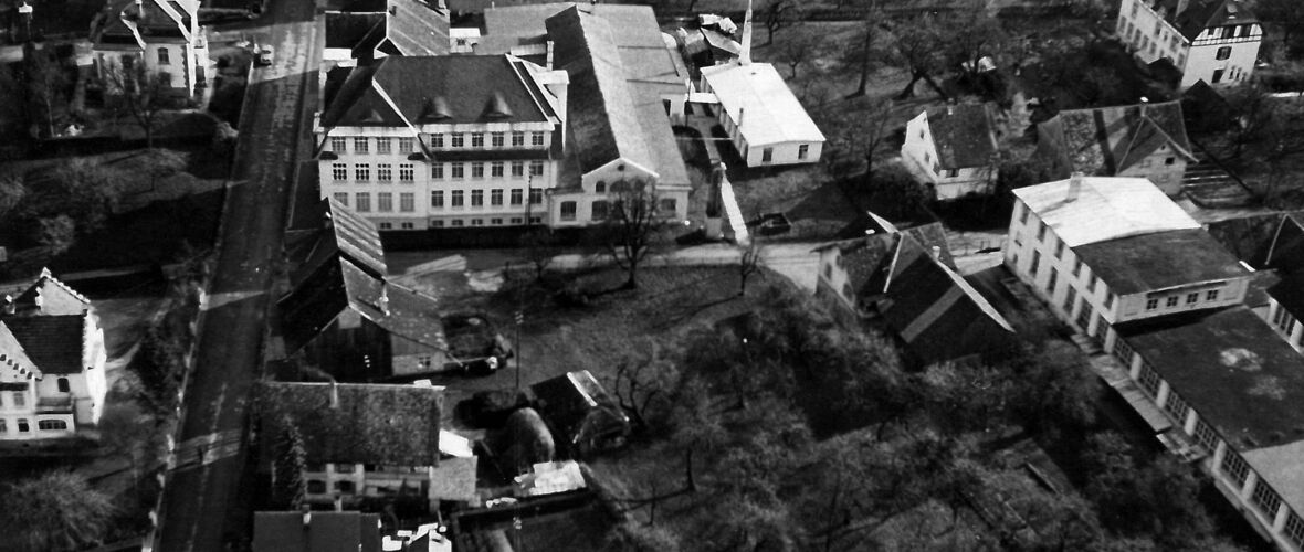 Luftbild Fabrikgelände Hofer, Bösch und Cie.