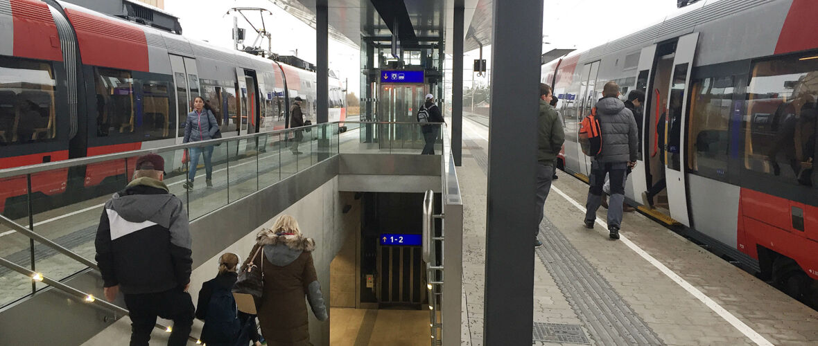 Bahnhof_Inselbahnsteig