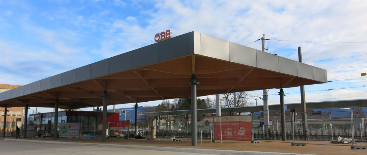 bahnhof