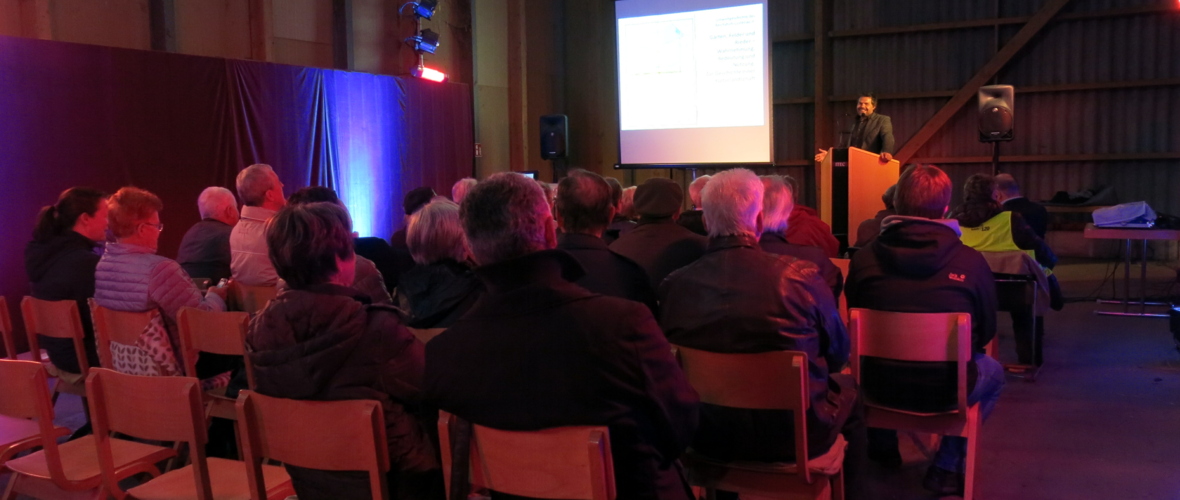 Archivgespräch am Guthof Heidensand