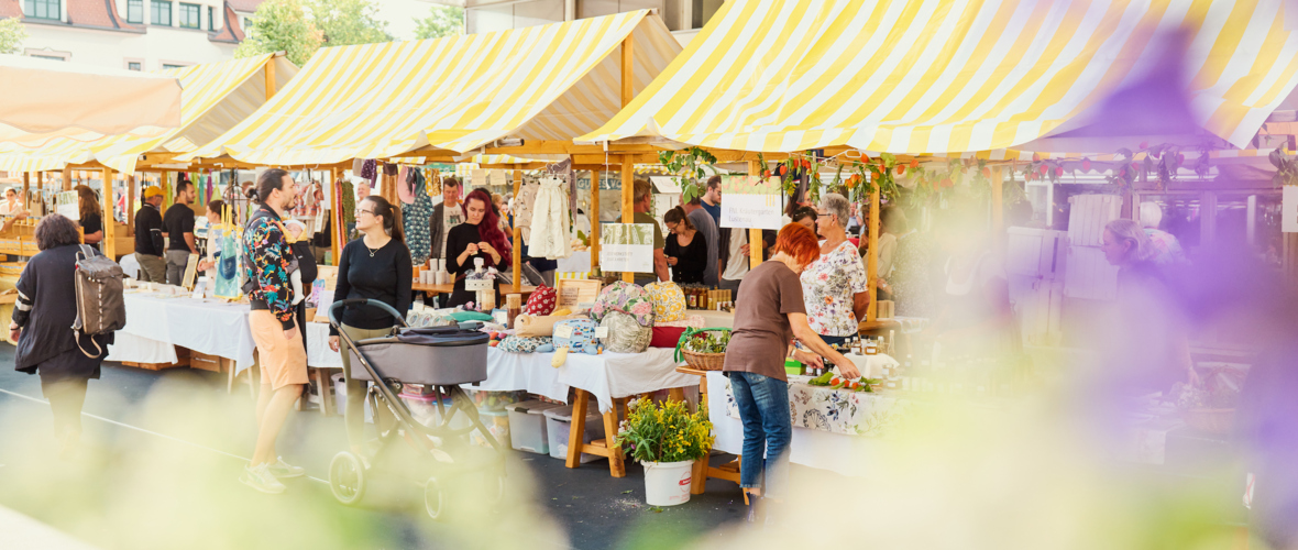 Kräutermarkt_2022@Miro Kuzmanovic (66) Kräutermarkt_2022@Miro Kuzmanovic (66)