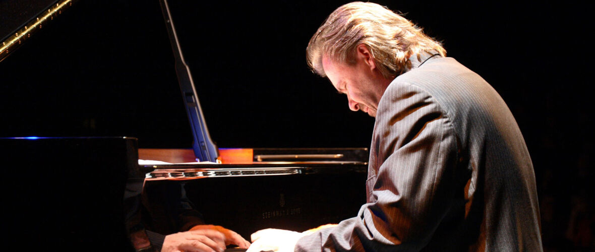 Thierry_Lang2.jpg Thierry_Lang2.jpg