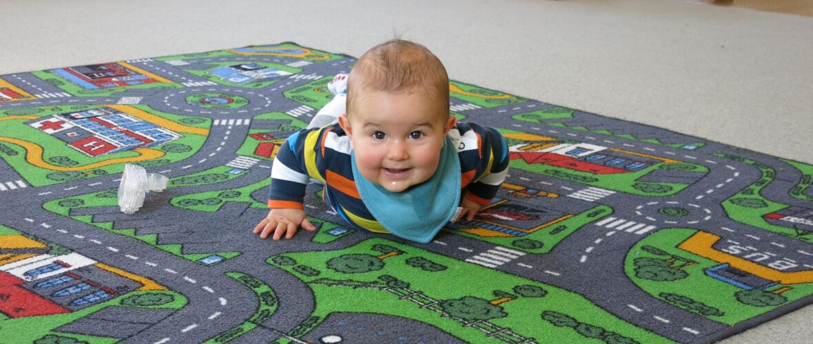 Betreuung für Babys in der Purzelbaumgruppe