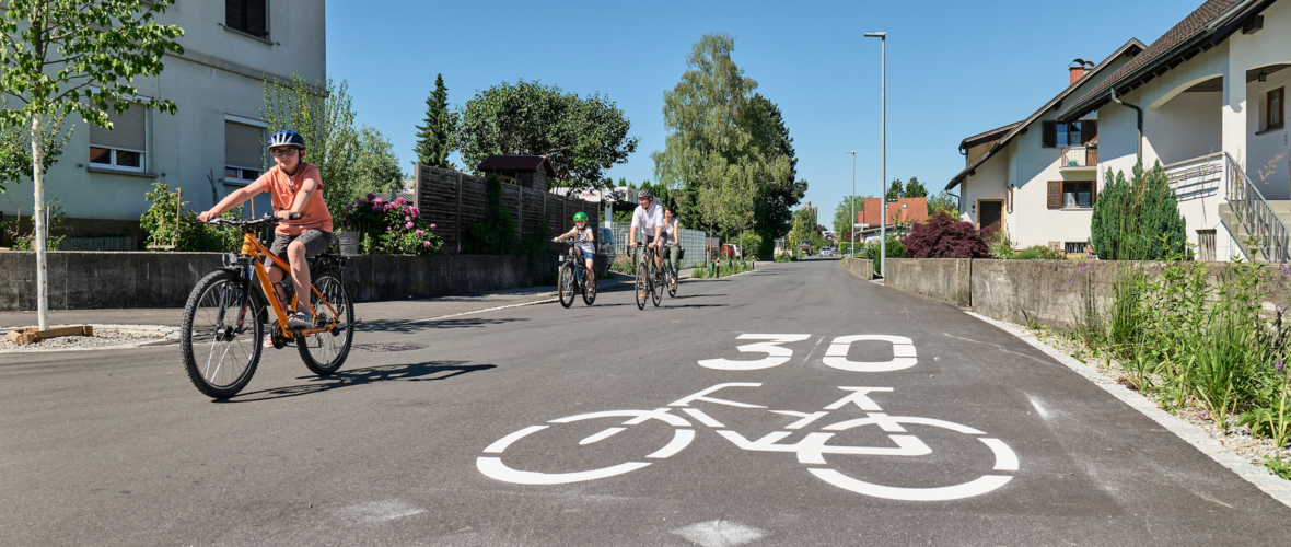 Foto1_Fahrradstraße Lustenau_©Miro Kuzmanovic (2) Foto1_Fahrradstraße Lustenau_©Miro Kuzmanovic (2)