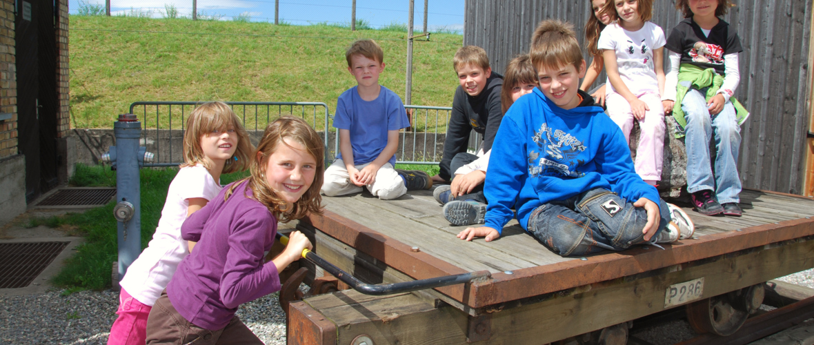 Rheinschauen - School is out Rheinschauen - School is out