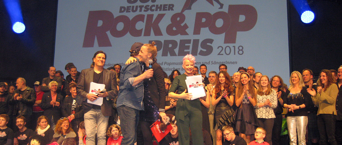 Ingrid Hofer_Deutscher Rock&Pop Preis 2018 (04) Ingrid Hofer_Deutscher Rock&Pop Preis 2018 (04)