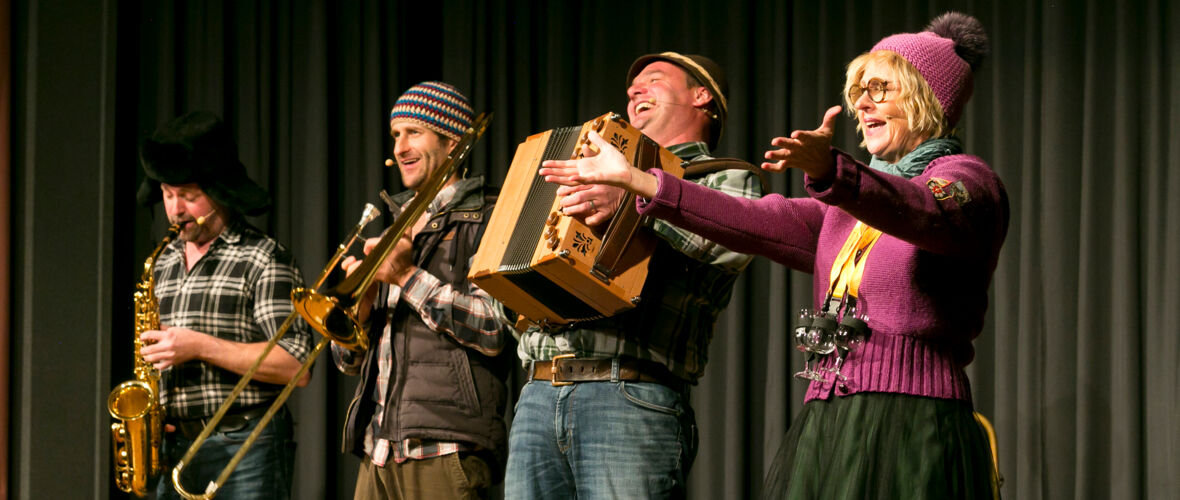 Freudenhaus 2023 - Gabi Fleisch Bommloba Freudenhaus 2023 - Gabi Fleisch Bommloba