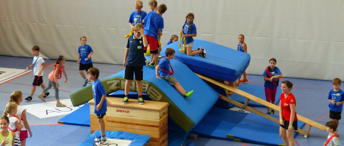 Sportcamp bietet viel Spaß Sportcamp bietet viel Spaß