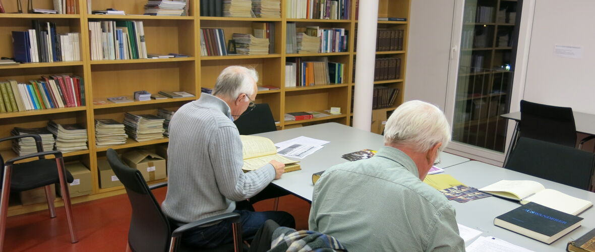 Archiv Lesesaal mit Kunden