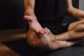 yoga_schneidersitz-scaled.jpg