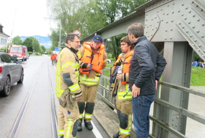 Besprechung mit Dammkontrolle Widnauer Bruecke