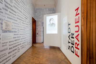 Stadt der Frauen Doku-98