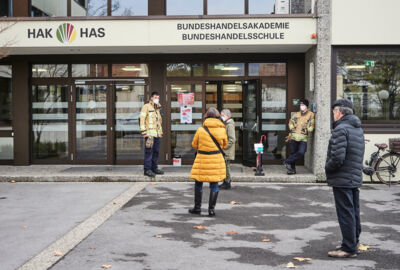 Corona-Tests_©Miro Kuzmanovic (2)