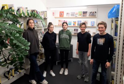 Foto 2 Treffen Jugendbeirat Samira, Anna, Kathrin, Tim und Andreas