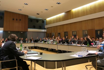 Beschlussfassung bei der 9. GVE-Sitzung Beschlussfassung bei der 9. GVE-Sitzung