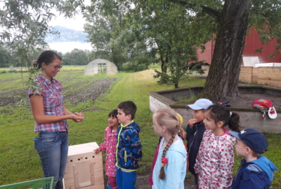 Kinder mit Stefanie