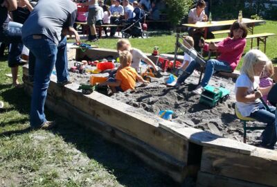Sandkasten beim Öxler Hoffest