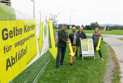 Gelbe Karte für weggeworfenen Abfall