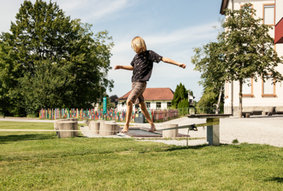Spielplatz Rheindorf_©Lukas Hämmerle (15) Spielplatz Rheindorf_©Lukas Hämmerle (15)