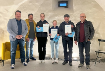 Foto1_Ok-Team und Gewinner Foto1_Ok-Team und Gewinner