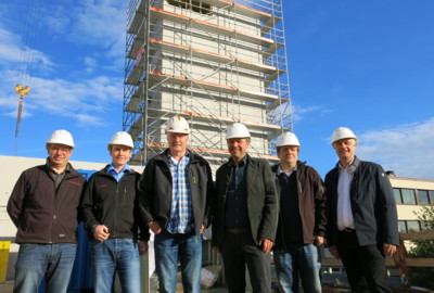 Feuerwehrhaus, weiterer Baufortschritt Feuerwehrhaus, weiterer Baufortschritt