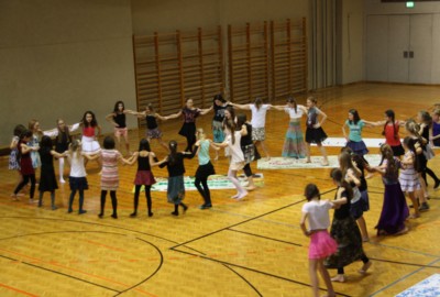 Tanzvorführung beim Thementag Tanzvorführung beim Thementag