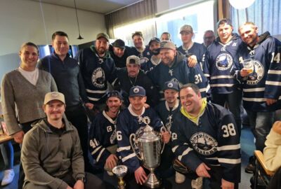 Foto 2 scorpions Pokal