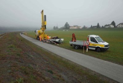 Bohrgerät zum Durchführen der Probebohrungen Bohrgerät zum Durchführen der Probebohrungen
