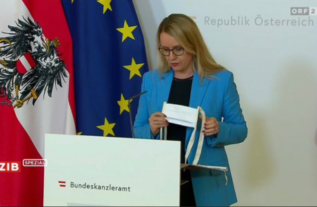 Pressekonferenz Schramböck