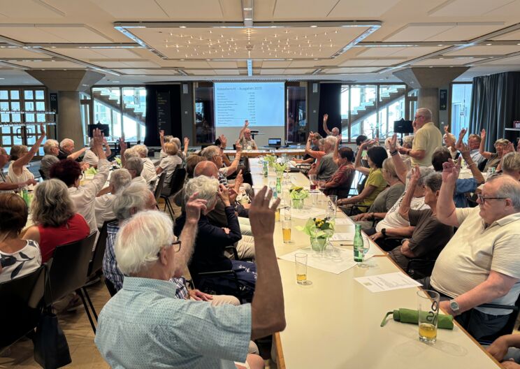 „Man muss Menschen mögen“ - Seniorenbörse blickte zurück