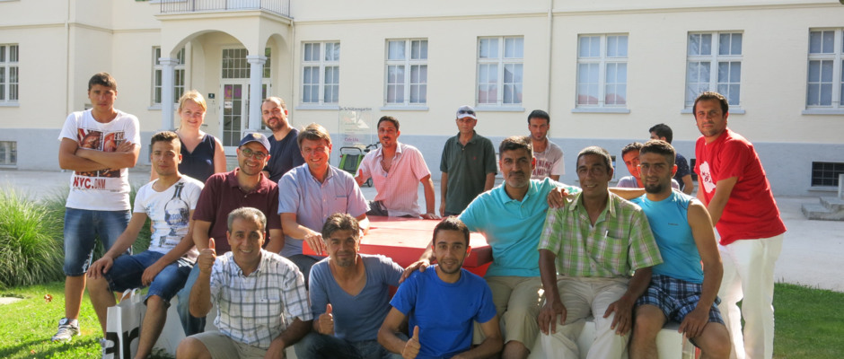 Frau sucht mann frs bett grossarl. Weibliche singles in Reiche mnner kennenlernen aus altenfelden. Singles und Flirten kostenlos lustenau. Neukirchen Partnersuche selbstversorger: Mauer bei amstetten mdchen