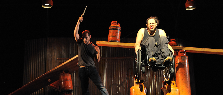 Cirque Inextremiste Freudenhaus 2019 Cirque Inextremiste Freudenhaus 2019