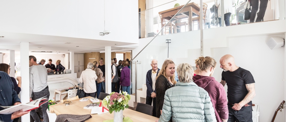 Ein guter Rat vor Ort_Haus Dreizehn_Web ©Lukas Hämmerle_Panorama (3) Ein guter Rat vor Ort_Haus Dreizehn_Web ©Lukas Hämmerle_Panorama (3)