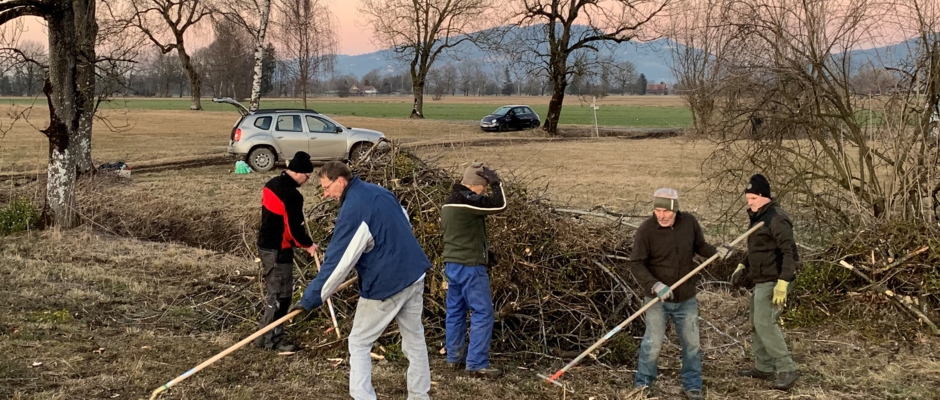2020-02-07_Vielfaltertag_Gleggen_Danner_Fällungen_IMG_6882_c_RM Europasc... 2020-02-07_Vielfaltertag_Gleggen_Danner_Fällungen_IMG_6882_c_RM Europasc...