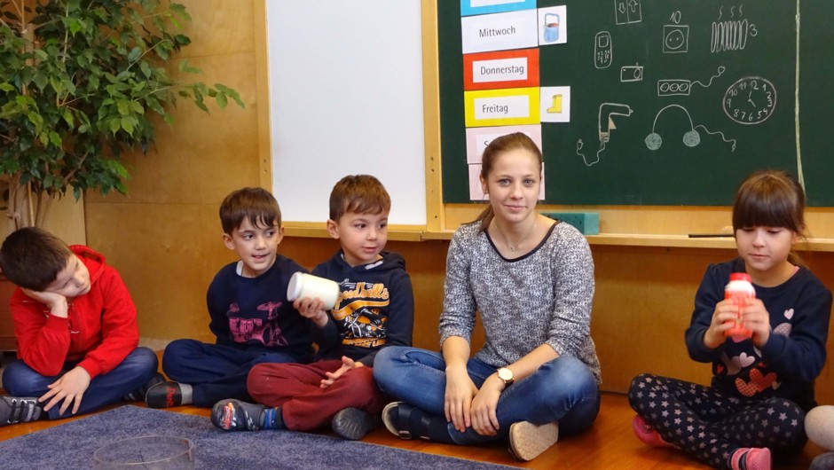 KIGA Rosenlächer: Wo flitzt der Strom? KIGA Rosenlächer: Wo flitzt der Strom?