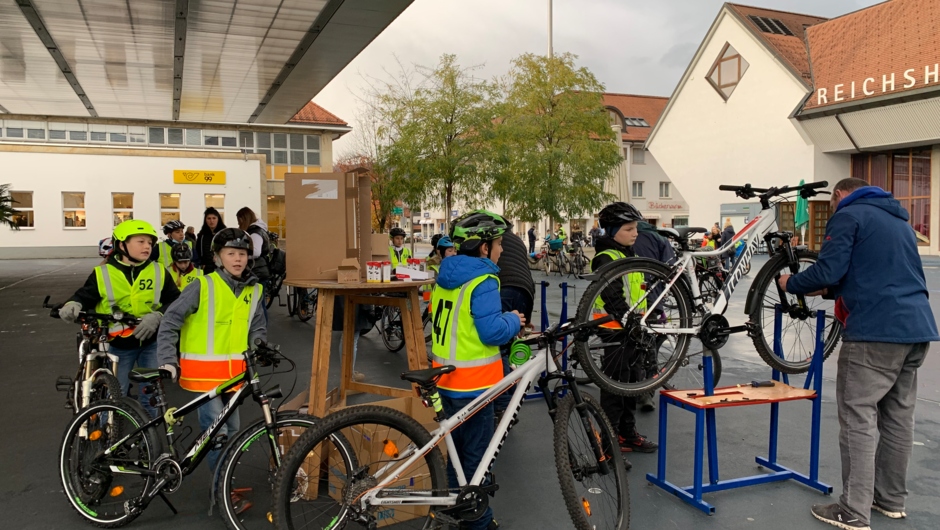 Fahrradprüfung VS Kirchdorf 2021 (14) Fahrradprüfung VS Kirchdorf 2021 (14)