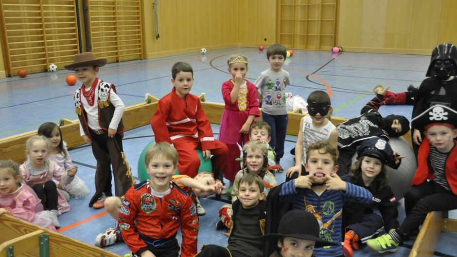 Ballspiel ABC Foto 1